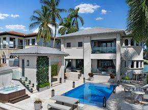 176 S Hibiscus Dr, Miami Beach FL 33139