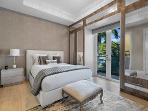 176 S Hibiscus Dr, Miami Beach FL 33139