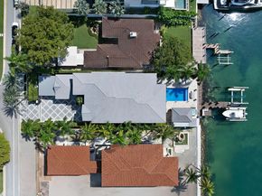 176 S Hibiscus Dr, Miami Beach FL 33139