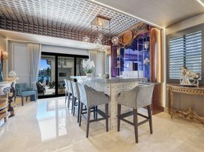 176 S Hibiscus Dr, Miami Beach FL 33139