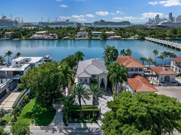 176 S Hibiscus Dr, Miami Beach FL 33139