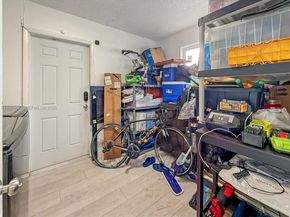 3004 NW 7th St, Fort Lauderdale FL 33311