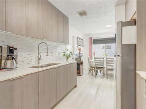 3004 NW 7th St, Fort Lauderdale FL 33311