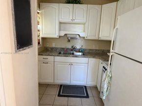 501 SW 11th Ct, Fort Lauderdale FL 33315