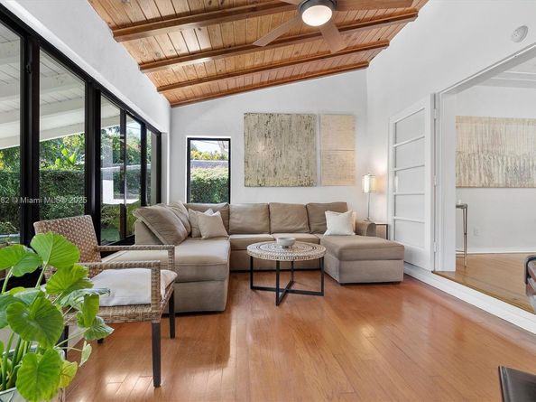 10551 NE 3rd Ave, Miami Shores FL 33138