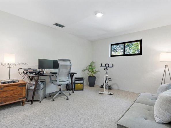 10551 NE 3rd Ave, Miami Shores FL 33138