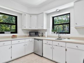 10551 NE 3rd Ave, Miami Shores FL 33138