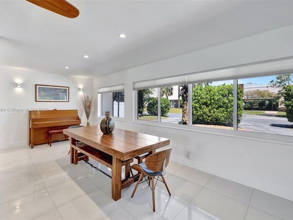 2506 NE 30th St, Fort Lauderdale FL 33306