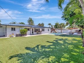 2506 NE 30th St, Fort Lauderdale FL 33306
