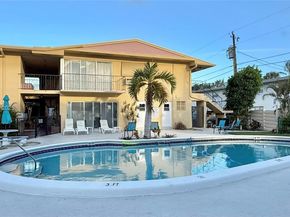 3600 Harrison St 16B, Hollywood FL 33021