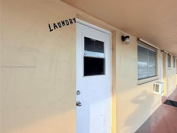 3600 Harrison St 16B, Hollywood FL 33021