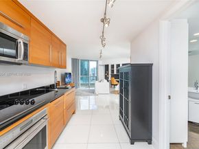 475 Brickell Ave 2908, Miami FL 33131