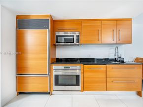475 Brickell Ave 2908, Miami FL 33131