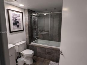 475 Brickell Ave 2908, Miami FL 33131