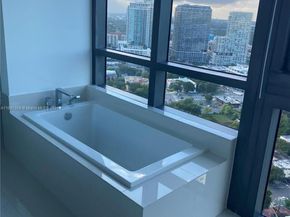 650 NE 32nd St 3108, Miami FL 33137