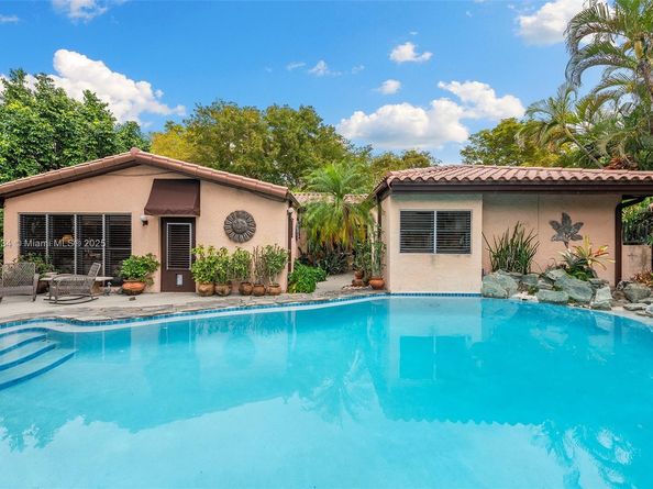 1514 Zuleta Ave, Coral Gables FL 33146