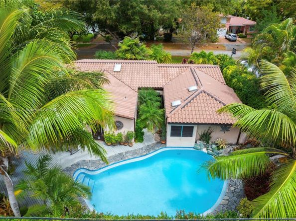 1514 Zuleta Ave, Coral Gables FL 33146