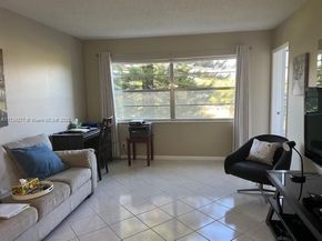 4805 NW 35th St 506, Lauderdale Lakes FL 33319