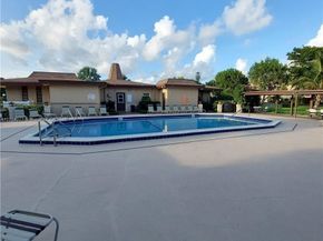 4805 NW 35th St 506, Lauderdale Lakes FL 33319