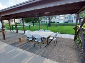 4805 NW 35th St 506, Lauderdale Lakes FL 33319