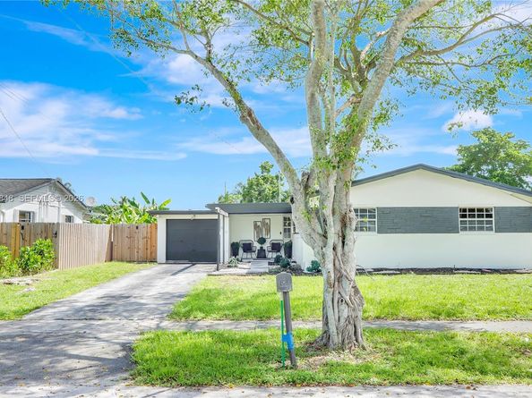 820 NW 67th Ave, Margate FL 33063
