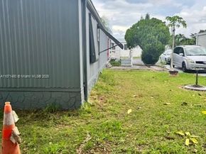 28501 SW 152nd Ave, Homestead FL 33033