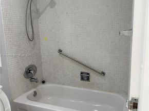 566 Saxony L 566, Delray Beach FL 33446