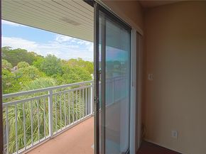 405 S Pine Island Rd 405D, Plantation FL 33324