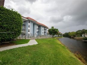 405 S Pine Island Rd 405D, Plantation FL 33324