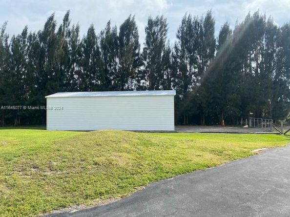 14201 SW 48th Ct, Miramar FL 33027