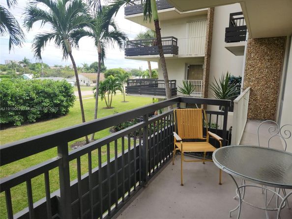 555 NW 4th Ave 2200, Boca Raton FL 33432