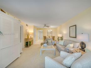 555 NW 4th Ave 2200, Boca Raton FL 33432