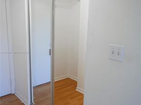 901 Hillcrest Dr 504, Hollywood FL 33021