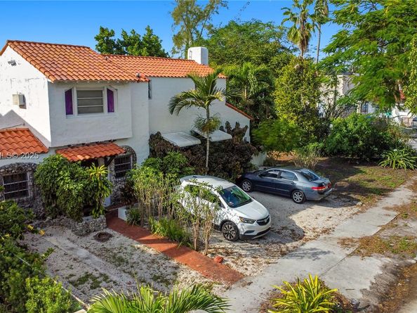 512 SW 21st Ave, Miami FL 33135