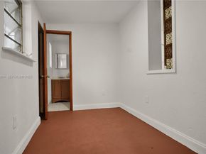 512 SW 21st Ave, Miami FL 33135