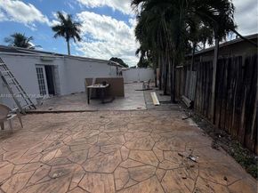 12455 SW 185th Ter, Miami FL 33177