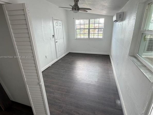 12455 SW 185th Ter, Miami FL 33177