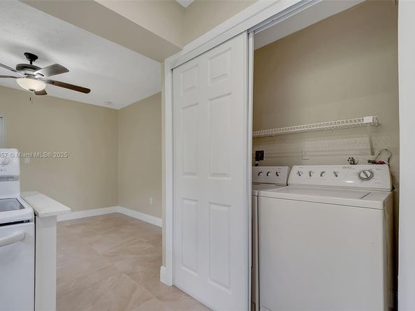 9241 SW 204th Ter, Cutler Bay FL 33189