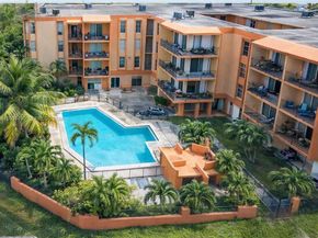 6780 W 2nd Ct 212, Hialeah FL 33012