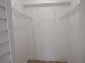 6780 W 2nd Ct 212, Hialeah FL 33012