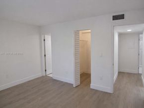 6780 W 2nd Ct 212, Hialeah FL 33012