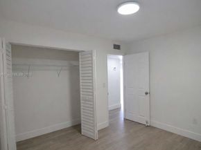 6780 W 2nd Ct 212, Hialeah FL 33012