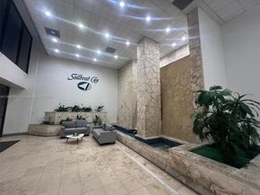 13499 Biscayne Blvd 407, North Miami FL 33181