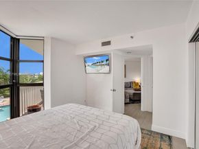 1000 E Island Blvd 503, Aventura FL 33160