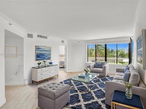 1000 E Island Blvd 503, Aventura FL 33160