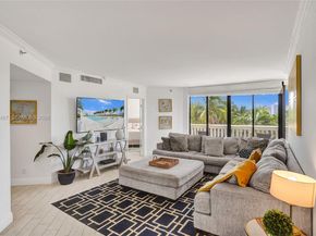 1000 E Island Blvd 503, Aventura FL 33160