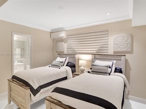 8843 Hawthorne Ave, Surfside FL 33154