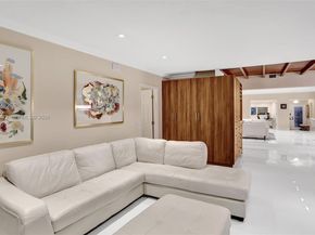 8843 Hawthorne Ave, Surfside FL 33154