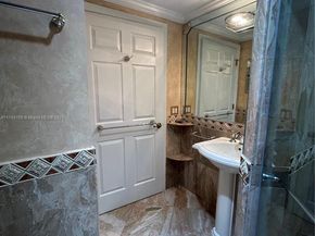 711 Biltmore Way 502, Coral Gables FL 33134