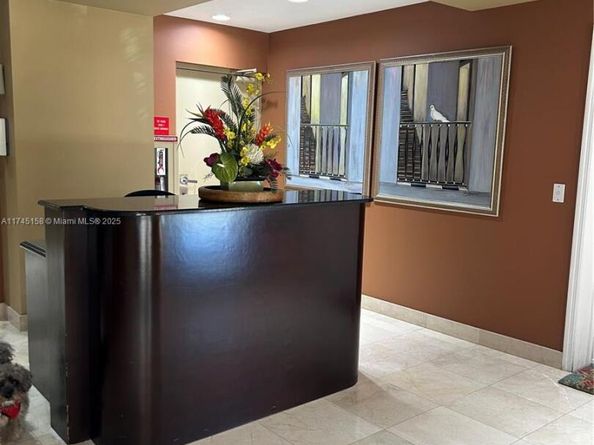 711 Biltmore Way 502, Coral Gables FL 33134